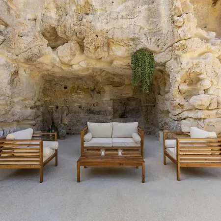 Petra - Isulatravel Villa *
