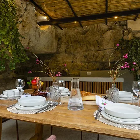 Villa Petra - Isulatravel